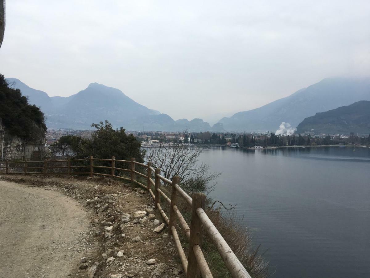 Appartamento Al Lago Ρίβα ντελ Γκάρντα Εξωτερικό φωτογραφία